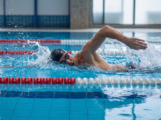 Kayseri'de Yüzme Havuzu Olan Spor Salonları